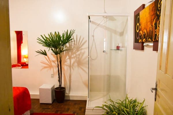 Instalações Relax Massoterapia Porto Alegre - Sala de Massagem 5