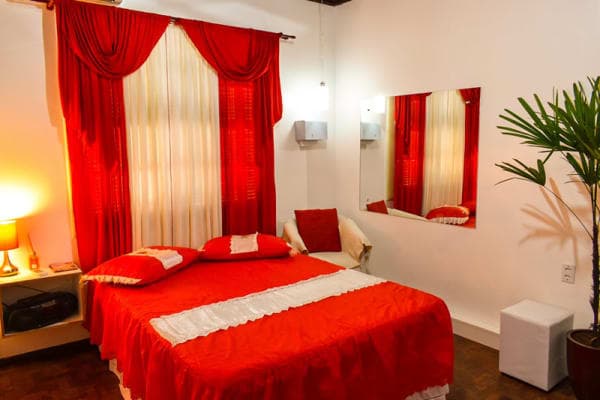 Instalações Relax Massoterapia Porto Alegre - Sala de Massagem 4