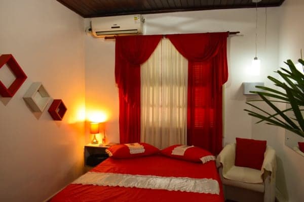 Instalações Relax Massoterapia Porto Alegre - Sala de Massagem 3